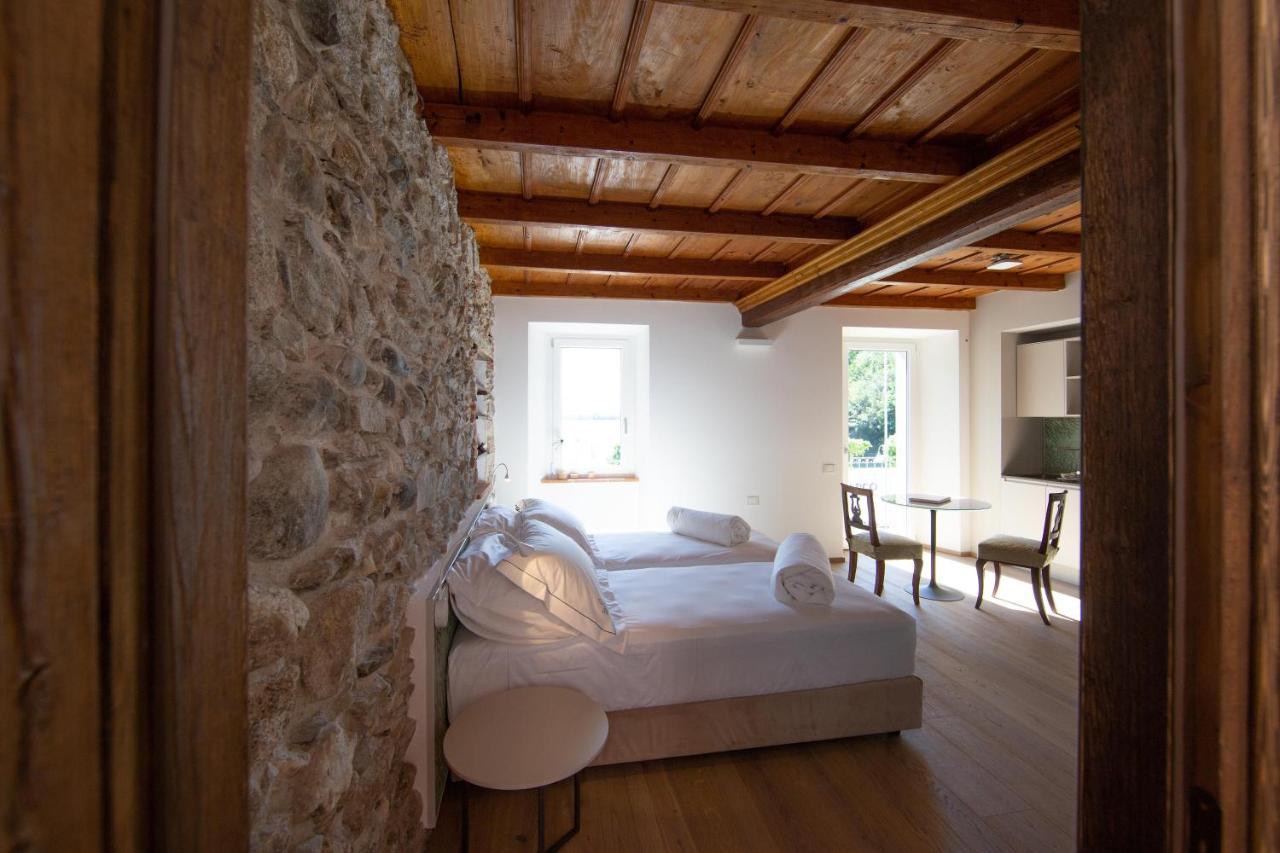Casa Castagna 1620 Bed & Breakfast Mergozzo Ngoại thất bức ảnh